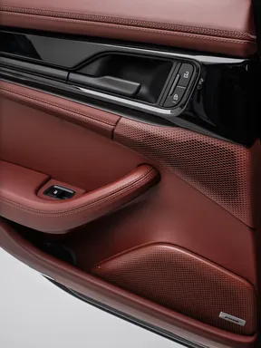 Porsche Panamera 2024