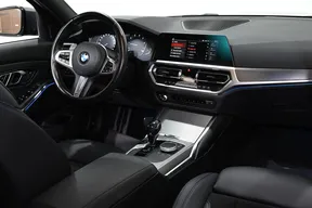 BMW 3 Series 330 2021