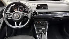 Mazda 2 2020
