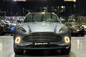 Aston Martin DBX 2021