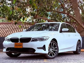 BMW 3 Series 330 2020