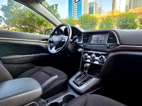 Hyundai Elantra / Avante 2020