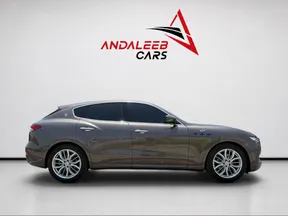 Maserati Levante Hybrid 2022