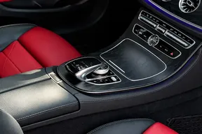 Mercedes-Benz E-Class 200 2020