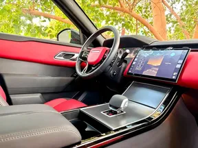 Land Rover Range Rover Velar 2025