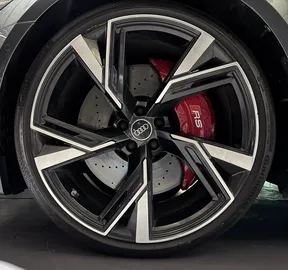 Audi RS6 2024