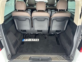 Mercedes-Benz V-Class 300 2022