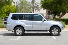 Mitsubishi Pajero / Shogun / Montero 2016