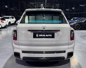 Rolls-Royce Cullinan 2025