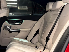 Mercedes-Benz C-Class 300 2024