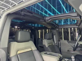 GMC Hummer EV 2024