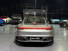 Porsche 911 Carrera 2021