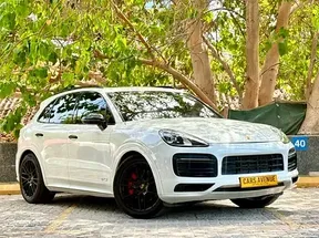 Porsche Cayenne GTS 2021