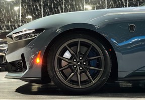 Ford Mustang Dark Horse 2024