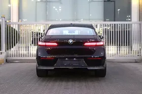 BMW 7 Series 735 2025