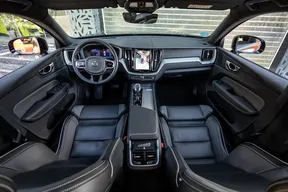Volvo XC60 2024