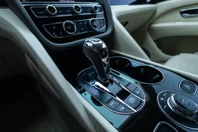 Bentley Bentayga 2022