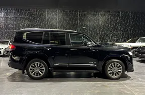 Toyota Land Cruiser 2024
