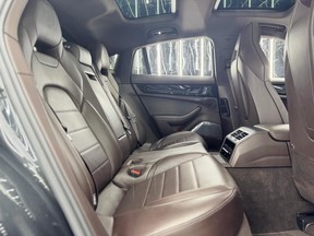 Porsche Panamera 4 2025