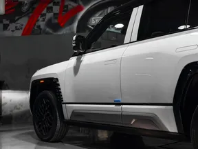 Yangwang U8 2025