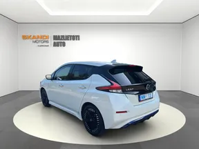 Nissan Leaf 2021