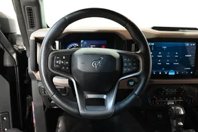 Ford Bronco 2022