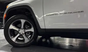 Jeep Grand Cherokee 2023