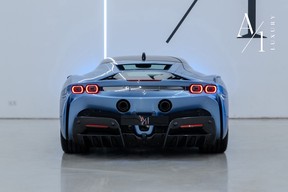 Ferrari SF90 Stradale 2021