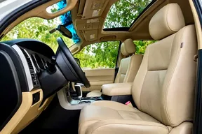 Toyota Sequoia 2013