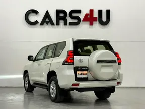 Toyota Land Cruiser Prado 2023