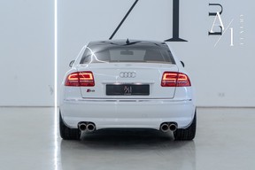 Audi S8 2009