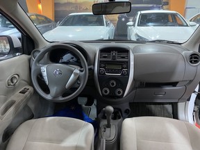 Nissan Sunny 2022