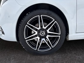 Mercedes-Benz V-Class 300 2022