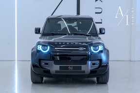 Land Rover Defender 110 2023