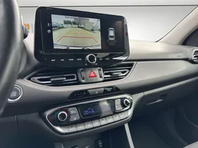 Hyundai i30 2021