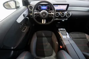 Mercedes-Benz A-Class 200 2023