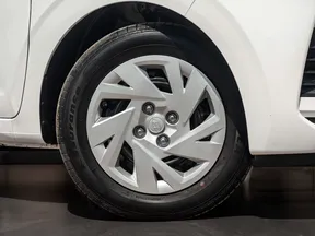 Hyundai i10 2025
