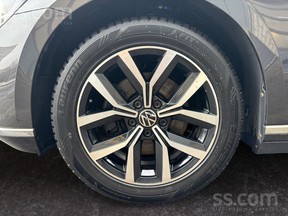 Volkswagen Passat 2022