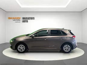 Hyundai i30 2022