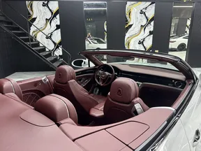 Bentley Continental GTC 2019