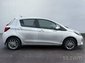 Toyota Yaris 2016