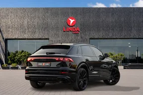 Audi Q8 2025