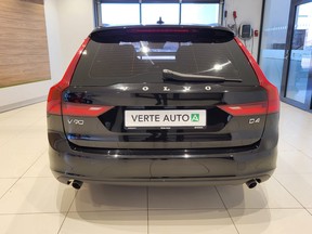 Volvo V90 D4 2017