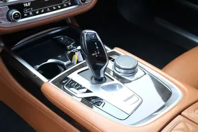 BMW 7 Series 740L 2020
