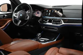 BMW X7 40 2022