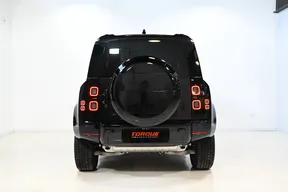 Land Rover Defender 110 2026