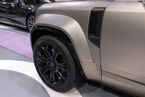 Land Rover Defender Octa 2026