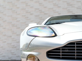 Aston Martin Vanquish S 2005