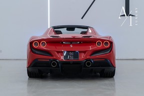 Ferrari F8 Spider 2022