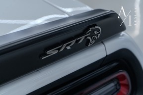 Dodge Challenger SRT Hellcat 2022